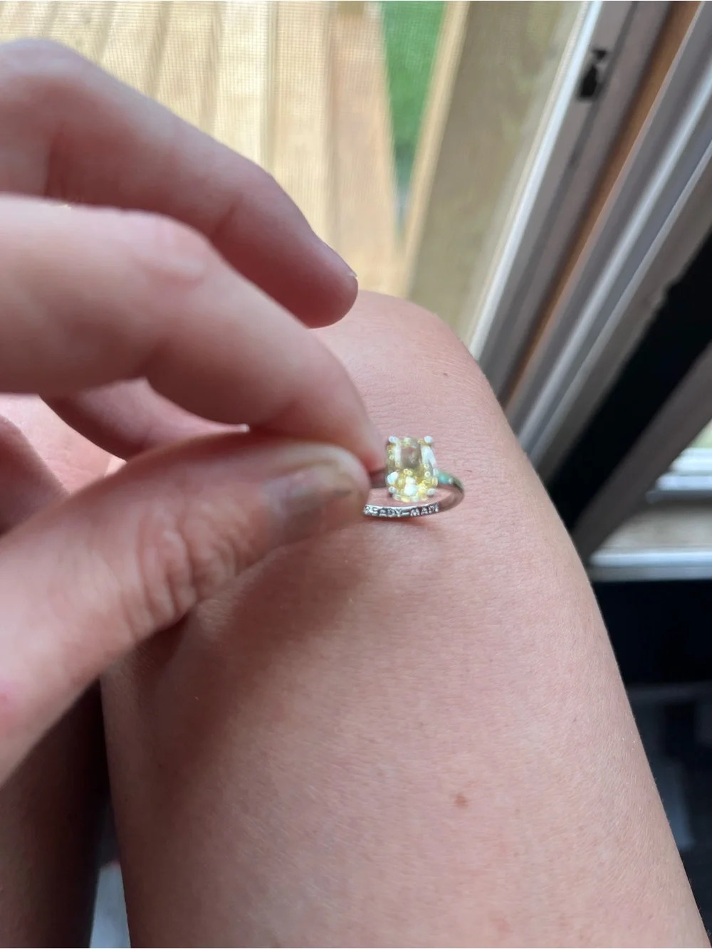 Yellow Gemstone Solitaire Ring in Silver Band 316L steel size 4